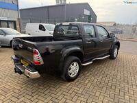 ISUZU RODEO